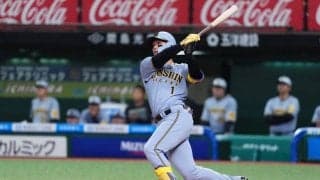 「メジャー行くわね」阪神24歳の“衝撃ライナー”に虎党仰天　客席に突き刺す打球が「異次元だな」