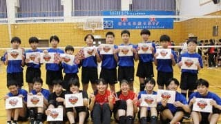 デンソーテンが続ける震災被災地でのバレーボール教室