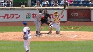 何故、笑った…？ 千賀滉大、想定外のハプニング…“まさかの投球”「目が点ｗ」打者が思わずビビった“謎の新魔球”「ミラクルボール」