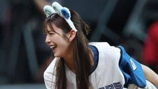 “激変”したモデル美女「こんな美しい人が…」　ミニスカふわりに興奮「なまら可愛い」