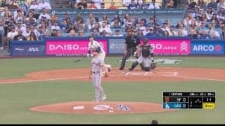 大谷翔平の豪快24号アーチで相手ピッチャーも“確信フリーズ”…同地区ライバルのMVP男を“目覚めさせてしまった”失投を思わず悔やんだ瞬間