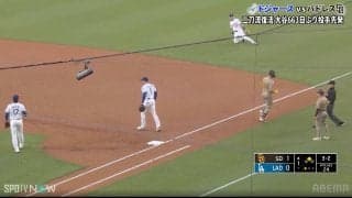 投手・大谷を救った“超絶美技” 「すまん、そこはエドマン」「守備陣たまらん」流れを止めたビッグプレーが話題沸騰