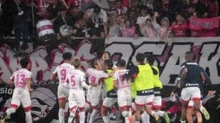 ｢先発した｣FC東京の大型補強メンバー！個を｢発揮した｣日本代表の金髪ドリブラー！セレッソ大阪との試合後、雨のピッチに｢突っ伏した｣のは？