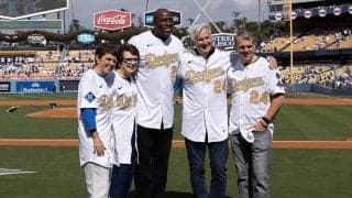 レイカーズのレジェンド、マジック・ジョンソンは球団売却に満額の賛辞