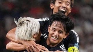 ｢純也にふられて｣｢久保がいて良かった｣豪華結婚披露宴で撮影された守田＆久保“純愛ツーショット”が話題！｢タケ家族旅行にもしれっとついていきそう｣の声