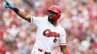 広島を救う「神助っ人」　来日3か月で虜…止まらぬ“.302＆9”に感謝「最高すぎる」