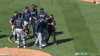 地球規模の酷暑の影響か…フラフラ状態で緊急降板したマリナーズ投手に心配の声続々「熱中症かな」「まだ6月だけど屋外は危ないね」