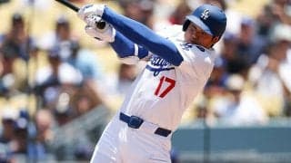 大谷翔平、7回満塁機で走者一掃の3点三塁打　1回無失点降板後に快音、本拠地は熱狂