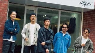 海な名店に集まる“潮っぽい大人”の正解コーデ5例。訪れたのは福岡の人気店「SPC」