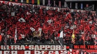 ｢普通にゴール裏にいたんだ…｣現役アイドル5人組の“札幌→静岡遠征”歓喜映像が話題！｢汗びっしょりで全力応援してたんだね｣の声