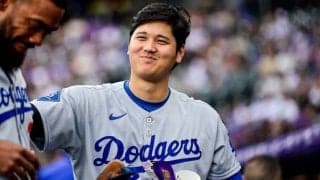 「2日前に投げていた男が…」「唯一無二の存在だ」大谷翔平、2試合連発の27号2ランに米メディアが感嘆 ゴジラらに続く日米通算300本塁打