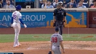 ど真ん中だぞ！ 三振奪って“挑発”…1147億円男を“強烈口撃”「一触即発か？」「口悪いなw」ブ軍剛腕がマウンドから煽りまくる「バチバチだな」