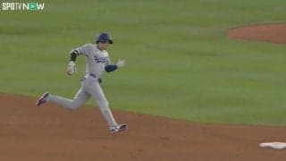 ウソでしょ…？ 大谷翔平の足で“まさかの展開”「エグすぎる」 一気に急加速…とんでもないスピードで“爆速走塁”