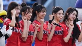 「脚の長さがバグ」　ZOZOマリンに降臨した“美女軍団”「衣装が攻めてる」