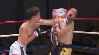 「倒れ方やばい」“戦慄の左”で仰け反って前のめりの衝撃KO 「ぺちゃっと倒れた」驚きの声