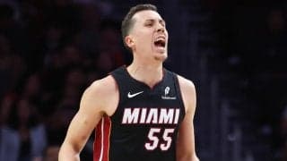 ピストンズがシューターのダンカン・ロビンソン、ガードのキャリス・ルバートを獲得