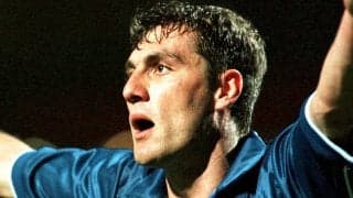 クリスティアン・ヴィエリの全盛期はまさに無双　相手DFを圧倒する問答無用のパワーファイター