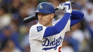 フリーマンの“幻弾”に大谷翔平も愕然　「なんというキャッチだ」「椅子から落ちそうなくらいすごい！」Xも驚愕