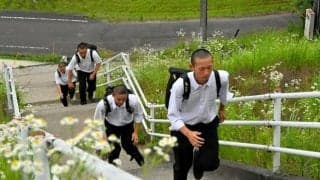 夏も静岡の頂点へ　野球部員が上り続ける常葉大菊川の96段の階段