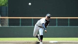 集大成の1球「最高」　県内唯一の女性部員、伊藤羽叶さんが始球式