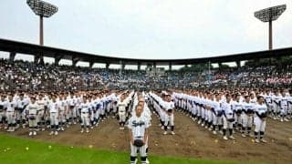白球に夢を乗せ、心ひとつ　夢舞台をかけた高校野球茨城大会が開幕