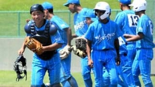 「派手やな」当初は戸惑いも…　津工が新ユニホームで団結し初戦突破