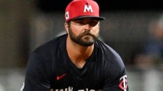 「どこで使うの？」フォードに続き、元中日助っ人も獲得報道…DeNAの異例なW獲りに衝撃　“重複不可避”の起用法はどうなる？