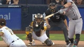 なんだこれは…？ ダルビッシュ、エグすぎる魔球で“異変”「ドン引き」“マン振り三振”した打者が呆然リアクション「これは打てない」