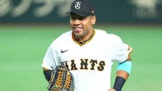 巨人・オコエに「マジで興奮」　“前進”守備からフェンス際へ激走…ファン心酔「神プレー」
