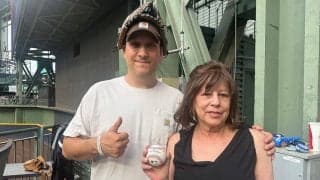 大谷HRを奇跡のキャッチ「実は2回目」　敵地ファンの親子は大興奮「ルースよりすごい」