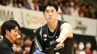 SR渋谷を退団した村越圭佑が茨城の練習生に「また一から積み重ねていきたい」