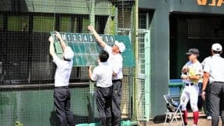 球場で試合中に停電、手動式スコアボードで対応　高校野球新潟大会