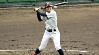 試合前ノッカー務めた北須磨・林礼菜さん　「みんなかっこよかった」