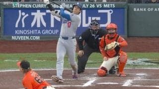 どこまで飛ばすんだ…大谷翔平の圧巻32号場外ホームランで相手バッテリーも“確信” 打った瞬間「呆れるしかない」表情に