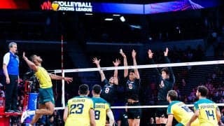 30年ぶりの敗北を前に、石川祐希のアタックに対してブロックの腕を引いたブラジル男子のすごみ。「あれはできない」と口をそろえた有識者と現役選手の声〔前編〕