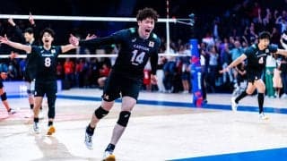 「あれが世界トップ」と石川祐希が語ったブラジル代表ミドルブロッカーの一瞬の判断。30年ぶりの敗北を前に、なぜブロックする腕を引けたのか〔後編〕