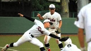 受け継いだエースナンバー、京華商の双子の投手　高校野球東東京大会