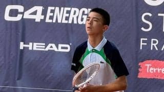 14歳以下の世界最高峰のクレーコート大会「スタッド・フランセ・オープン」でオトリエ龍馬がベスト16