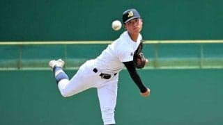 日本文理の小網太陽投手が2番手で登板　直球で攻めの投球を見せる