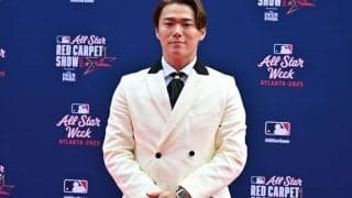 「たまたま時計のことで話しかけてくれて…」悪童マチャドも山本由伸の“高級時計”に興味津々？　「間違いなく、目につくよね」「ドジャースのエースにふさわしいアイテム」