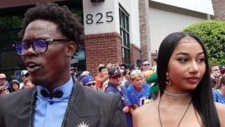 胸だけ隠した超大胆ドレス「凄すぎて笑った」　ヤ軍内野手の横で視線集中「きっ、際どい…」