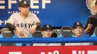 “懲罰交代”で浮かべた涙…巨人2年目に寄り添った大先輩　中継映像が捉えた光景「泣ける」