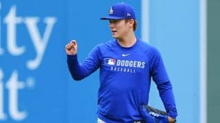 大谷翔平はいるのに…乗り遅れたド軍の“重要人物”　球団撮影の一枚に注目「間に合ってない」