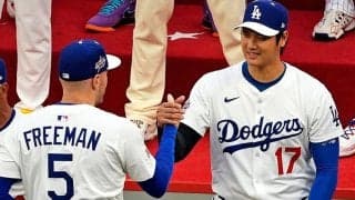 隣の大谷翔平が好きすぎるフリーマン「史上最高ねえ…」　“チラチラ”止まらず「フフフ」