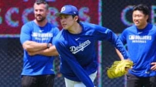 佐々木朗希、ブルペンで145キロ　復帰へ順調…ド軍・ロバーツ監督「強度はかなりいい」