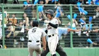 同じ高校生、僕らにもワンチャンス　適時三塁打の弘前南・大高選手