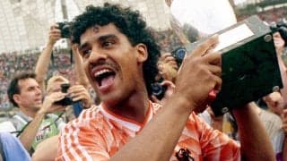 フランク・ライカールトを「世界最高のMF」と言わしめた知的センス　サッキもファン・ハールも賛辞を惜しまなかった