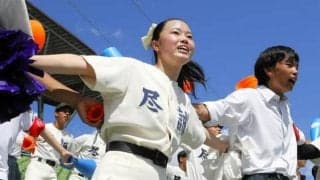 尽誠学園応援部チア、球場沸かせる　則久副主将「次も盛り上げる」