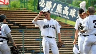 22年ぶり8強進出の熊本　堤熙之介投手、仲間の激励を受けて好投