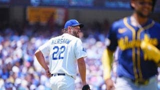 カーショーが“ブチギレ”　グラブ＆帽子をぶん投げ、放送禁止用語も連発か